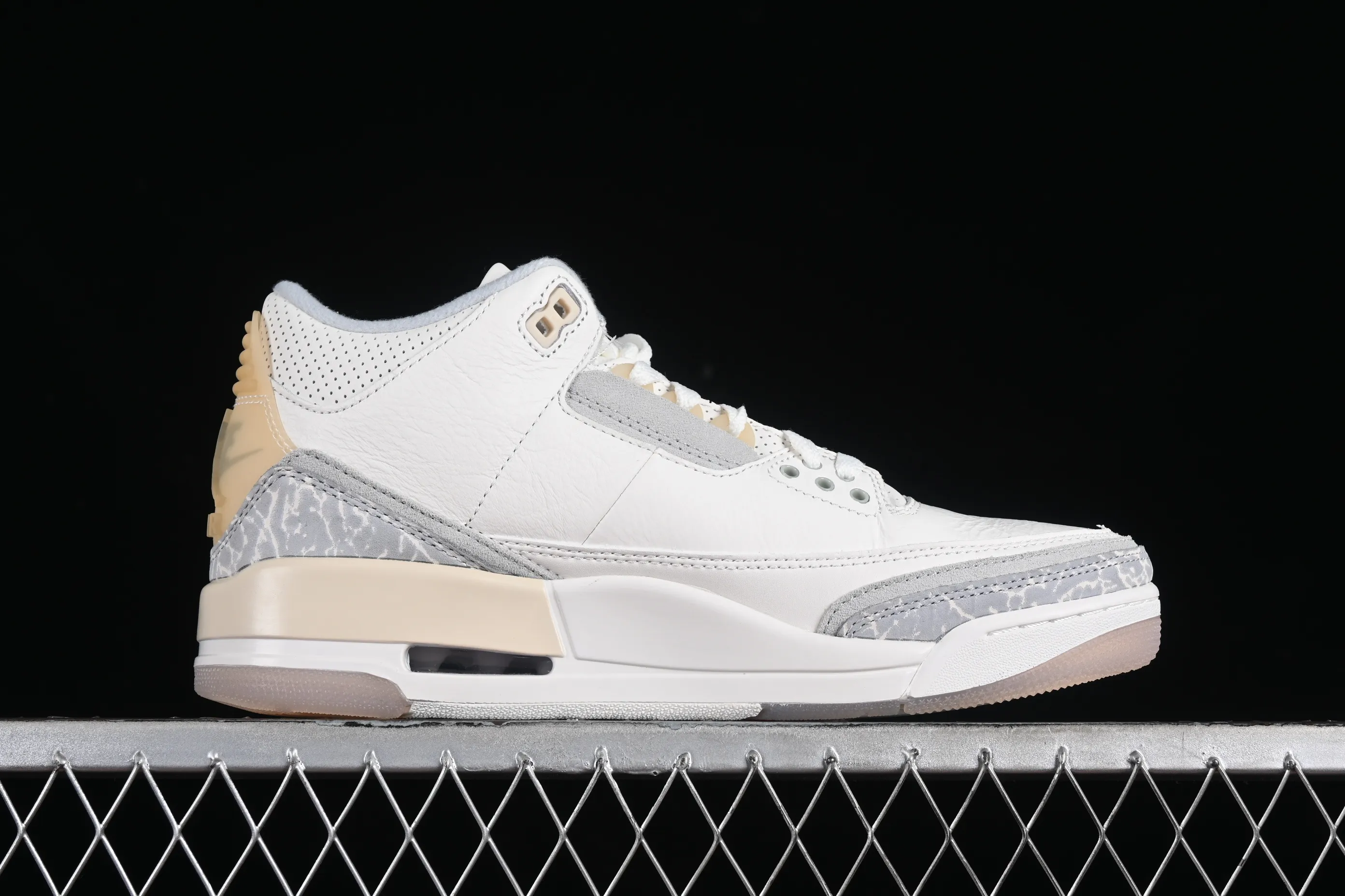 All categories Air Jordan Jordan series basketball shoes Air Jordan 3 C version Air Jordan 3 "Craft Ivory" AJ3 Joe 3 ivory white full first layer FJ9479-100